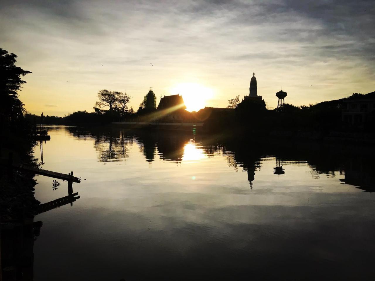 Baan Keang Chon Ayutthaya บ้านเคียงชล อยุธยา Dış mekan fotoğraf